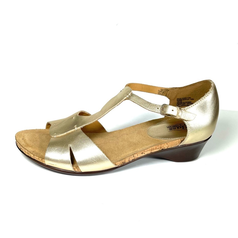 Bass Kayla Women’s Sandals Gold Leather Size 10M